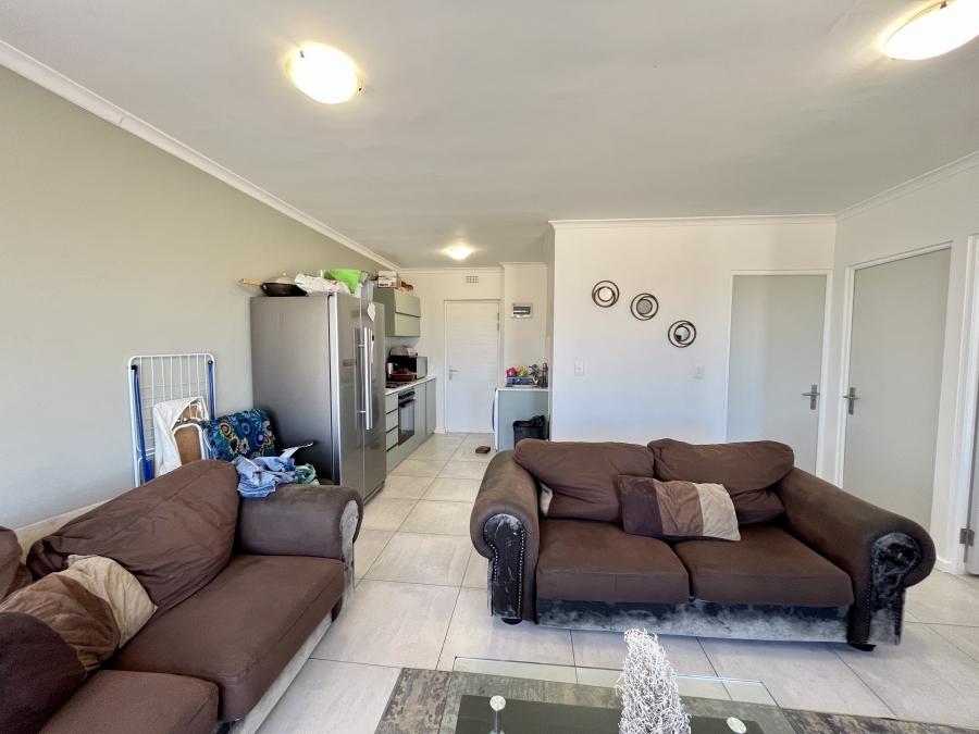 To Let 2 Bedroom Property for Rent in Parklands Western Cape